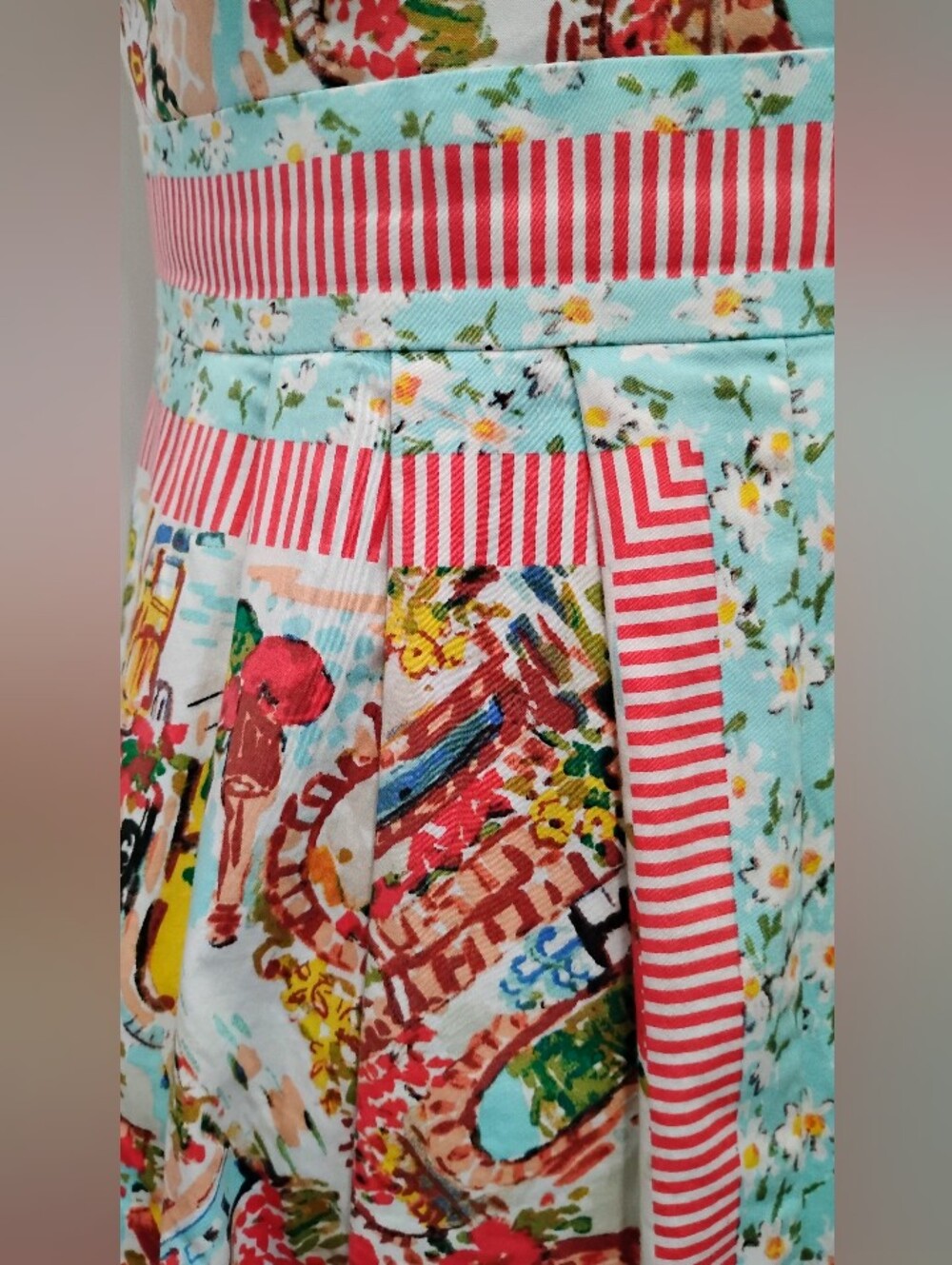 A SUMMER COTTON WALKING FROCK - Picture 11 of 12